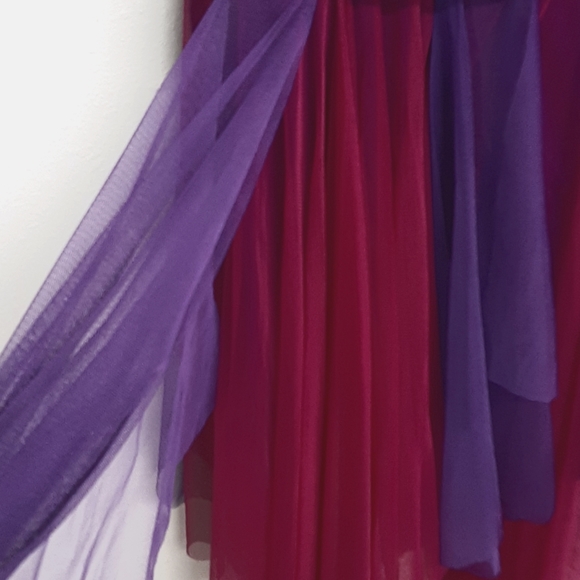 MASQUERADE/PROM DRESS SIZE 9/10 - Picture 7 of 13